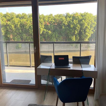 Apartament Studio Z Widokiem Na Odre Bulwary Ksiazece Wroclaw Luaran gambar